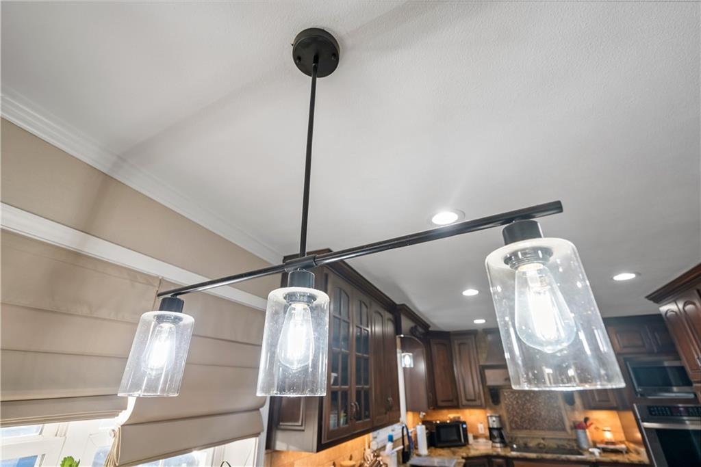 1700 Cedar Ridge Road Parsons, KS 67357 - Photo 34 of 93