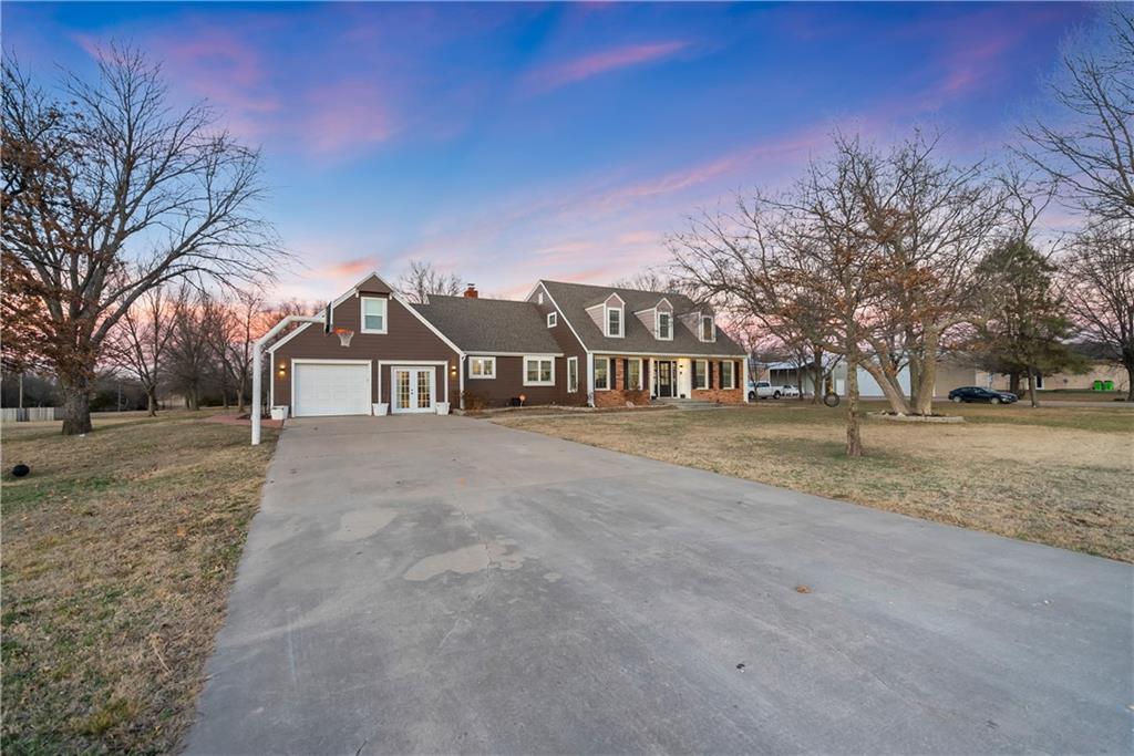 1700 Cedar Ridge Road Parsons, KS 67357 - Photo 4 of 93
