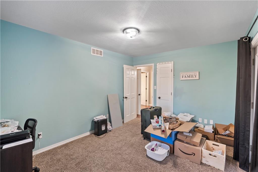 1700 Cedar Ridge Road Parsons, KS 67357 - Photo 53 of 93