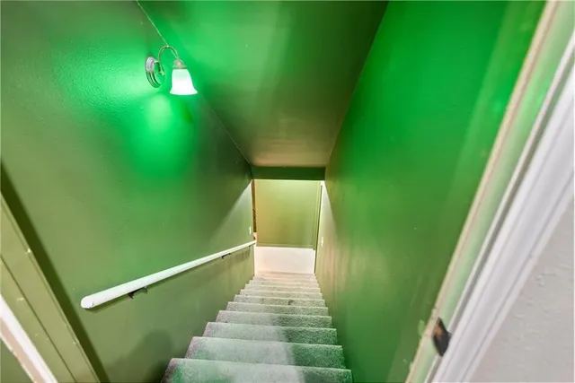 $495,000 | 1700 Cedar Ridge Road, Parsons, KS 67357