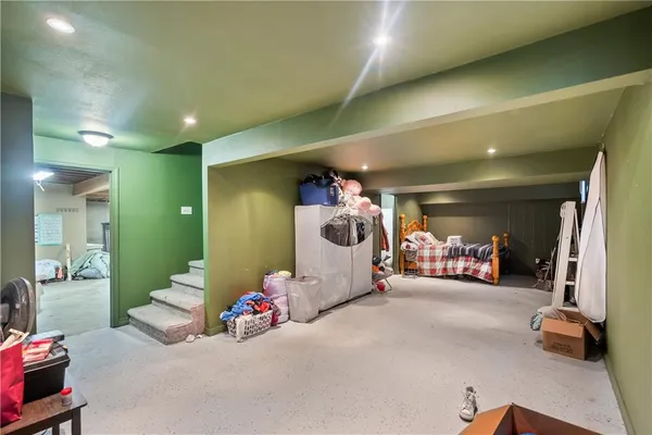 $480,000 | 1700 Cedar Ridge Road, Parsons, KS 67357