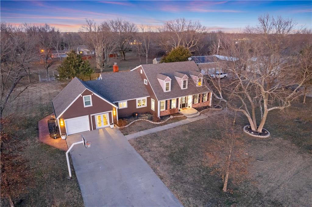 1700 Cedar Ridge Road Parsons, KS 67357 - Photo 7 of 93