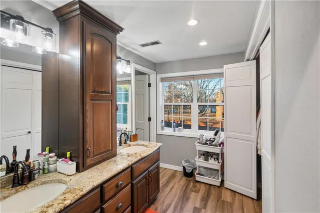 $495,000 | 1700 Cedar Ridge Road, Parsons, KS 67357