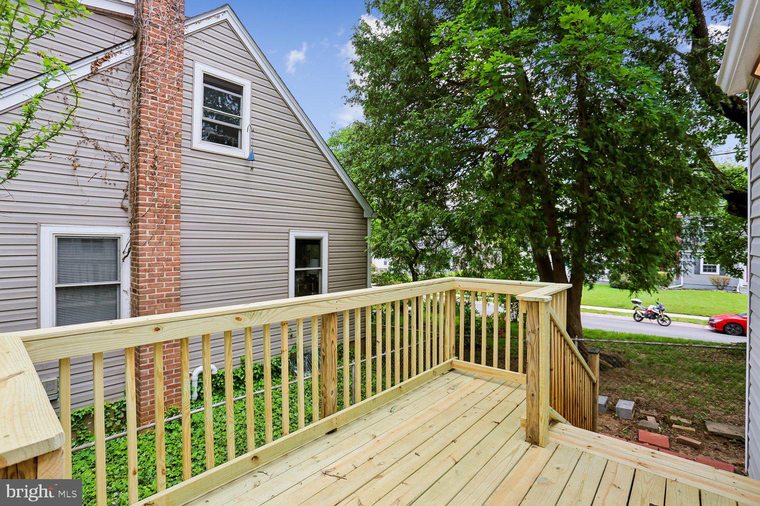 3505 Murdock Road Kensington, MD 20895 - Photo 20 of 34 Deck