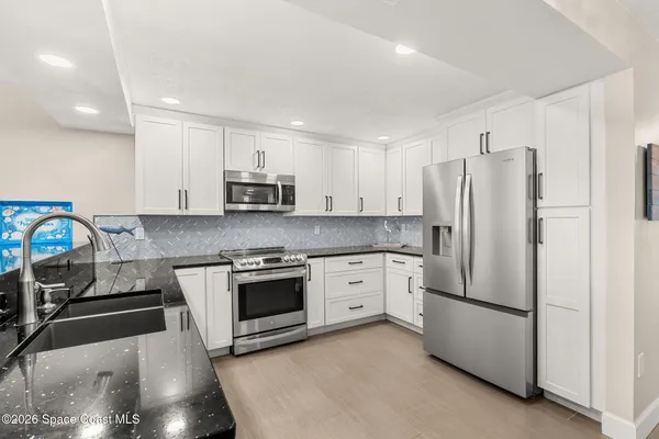 $759,900 | 3400 Ocean Beach Boulevard, Unit 810, Cocoa Beach, FL 32931