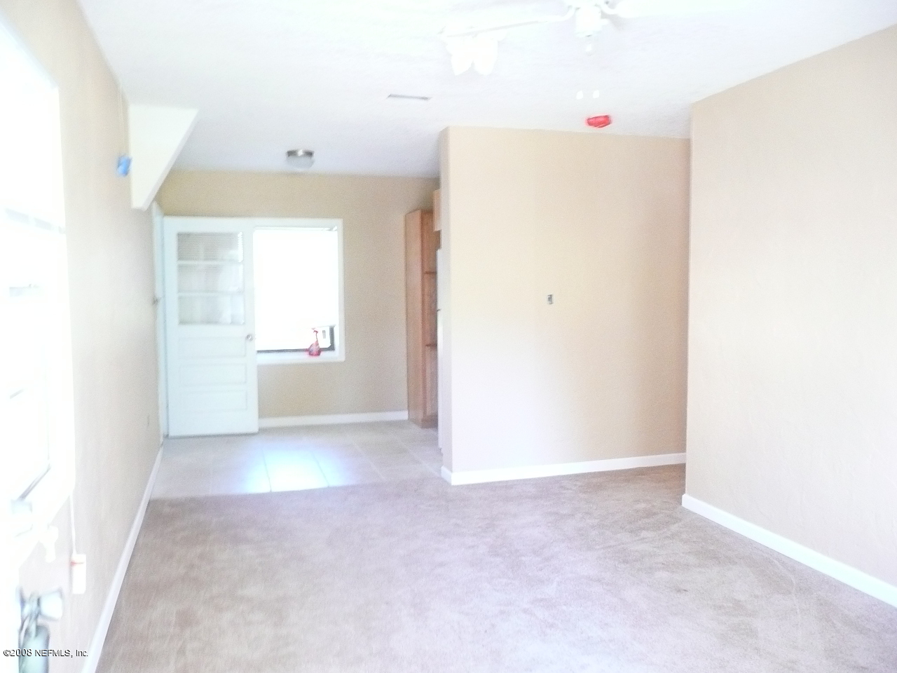 5215 Baycrest Road Jacksonville, FL 32205 - Photo 3 of 19 FAMILY ROOM