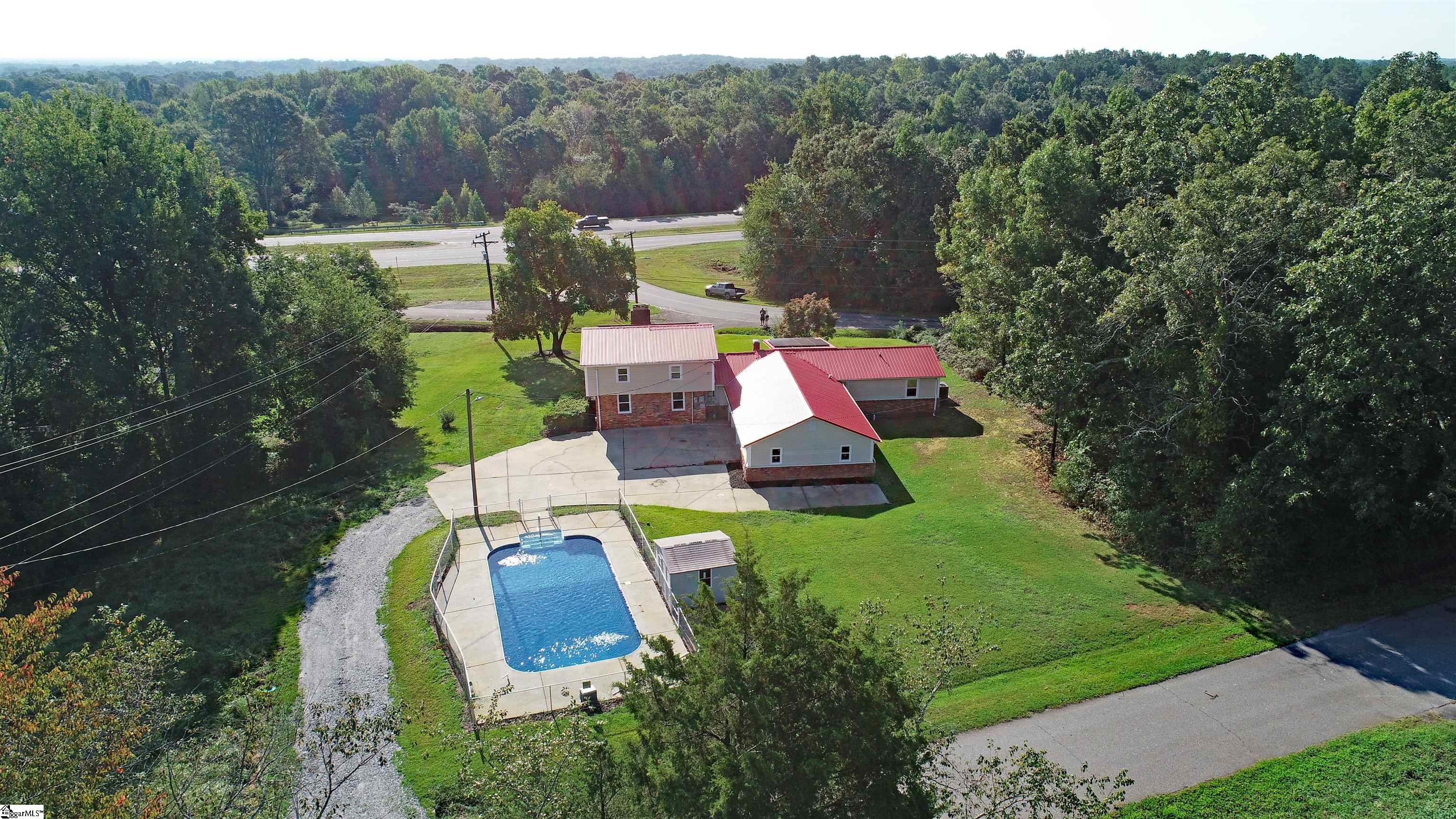 110 Pack Road Pelzer, SC 29669 - Photo 3 of 30