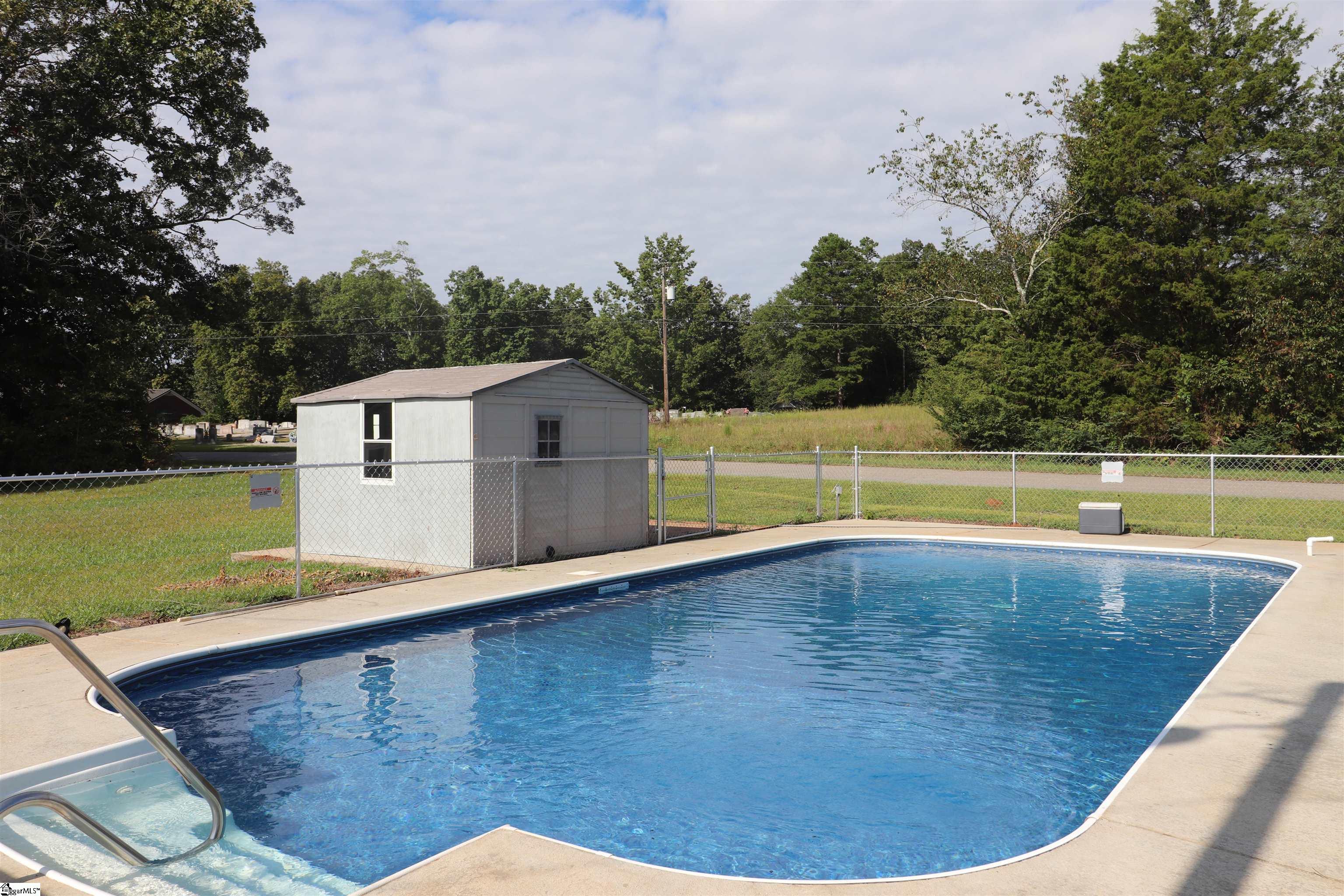 110 Pack Road Pelzer, SC 29669 - Photo 8 of 30
