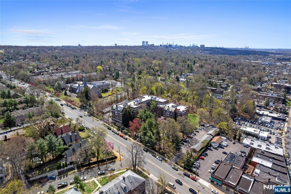100 East Palisade Avenue, Unit B51 Englewood, NJ 07631 - Photo 32 of 37 a view of a city