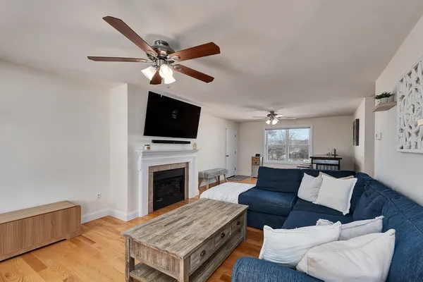 $695,000 | 259 Hilldale Avenue, Haverhill, MA 01832
