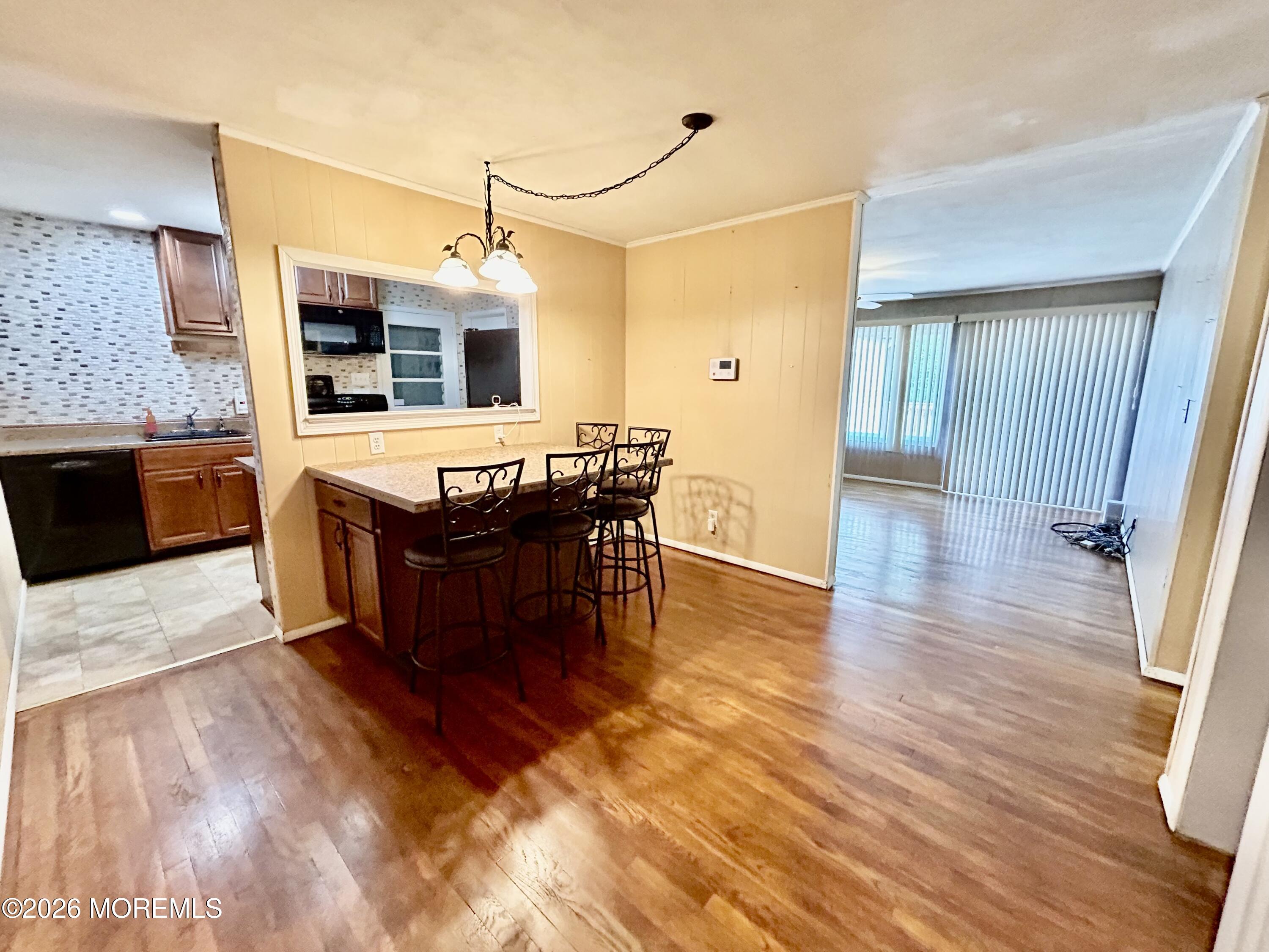 174 Princeton Road Parlin, NJ 08859 - Photo 5 of 33 IMG_7239