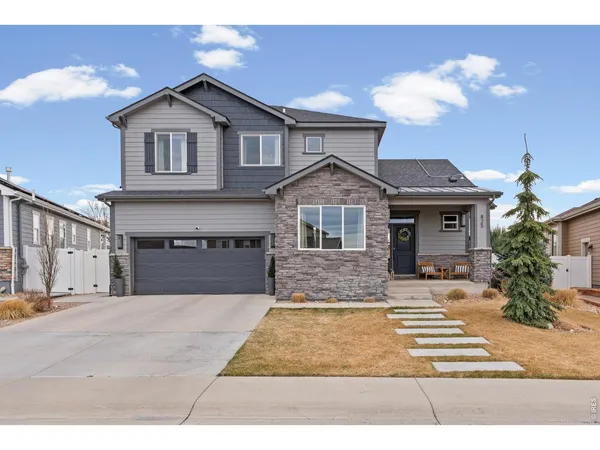 $679,900 | 825 Shirttail Peak Drive, Windsor, CO 80550