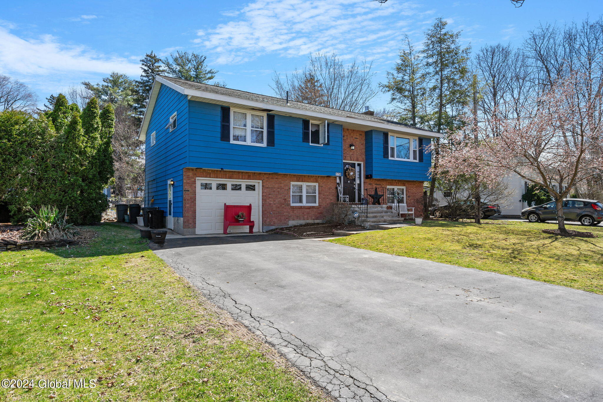 1758 Athol Road Schenectady, NY 12308 - Photo 2 of 34 2-web-or-mls-1758-athol-rd