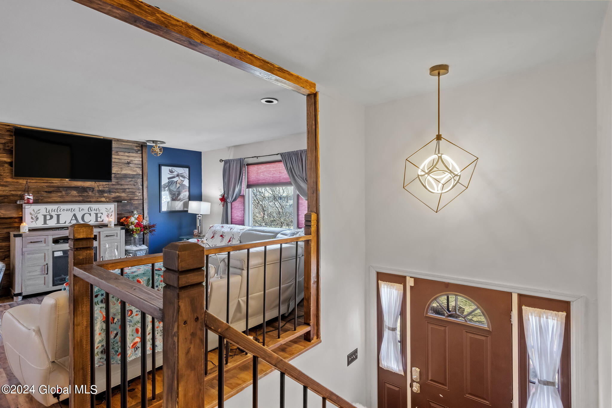 1758 Athol Road Schenectady, NY 12308 - Photo 4 of 34 13-web-or-mls-1758-athol-rd