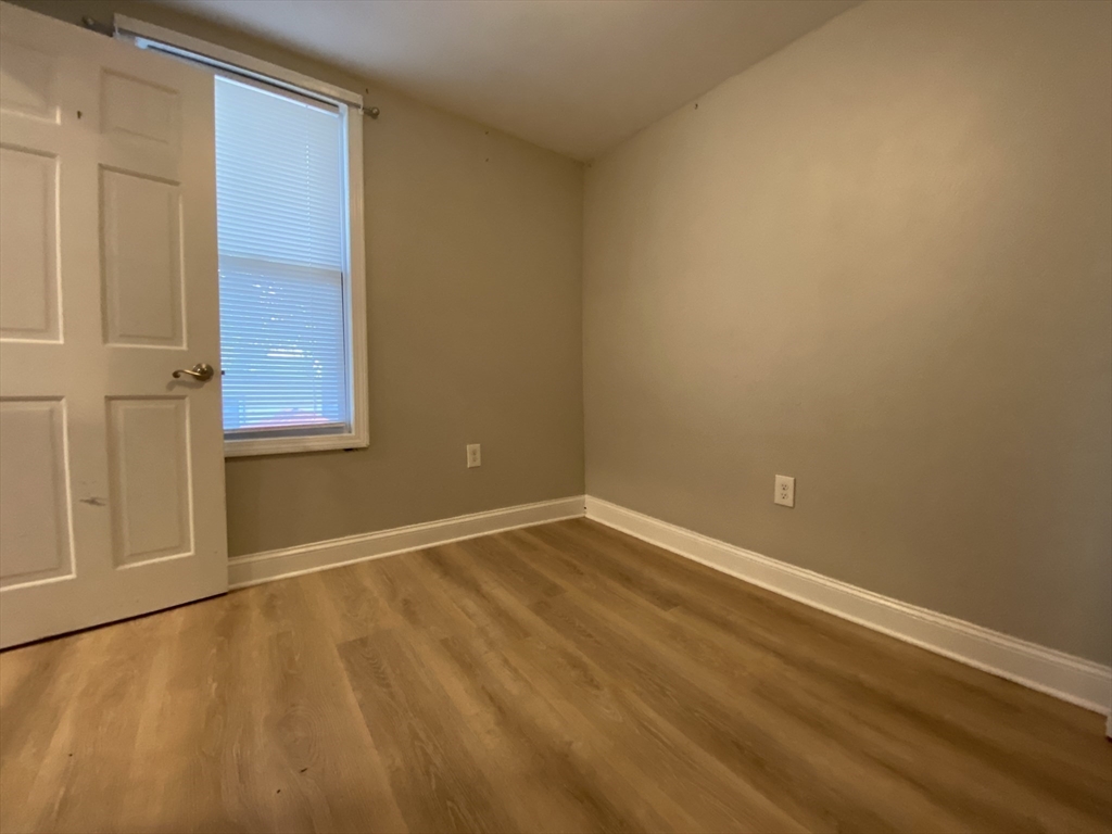 10 Howell Court, Unit 1 Chelsea, MA 02150 - Photo 14 of 31