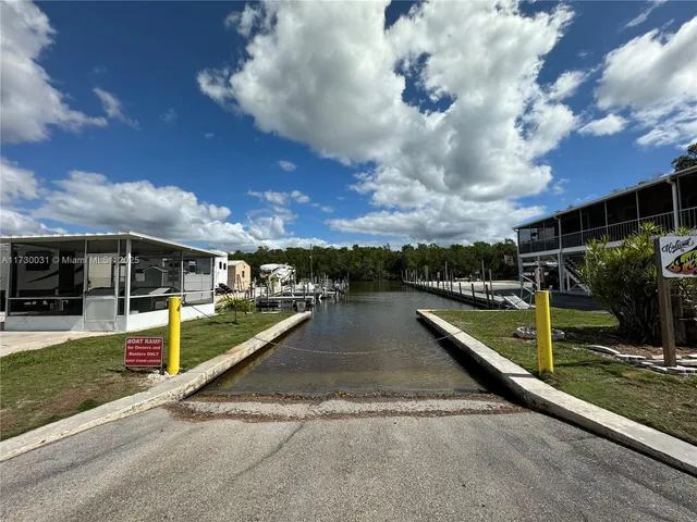 $119,900 | 675 South Copeland Avenue, Unit 5, Everglades City, FL 34139