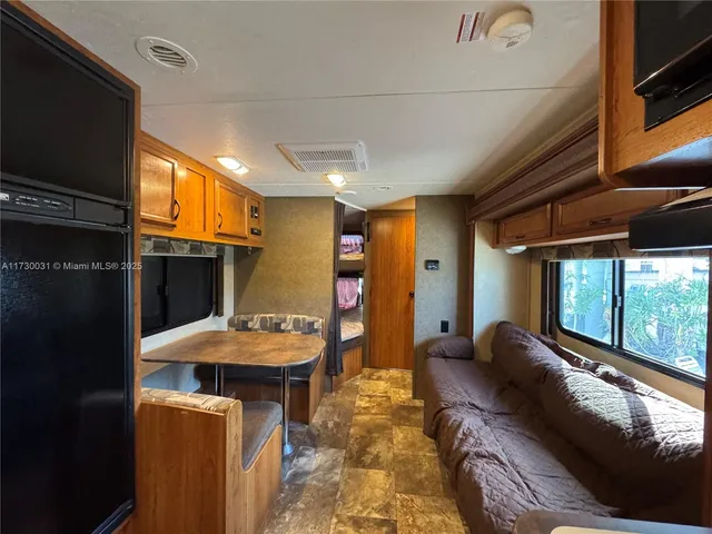 $119,900 | 675 South Copeland Avenue, Unit 5, Everglades City, FL 34139