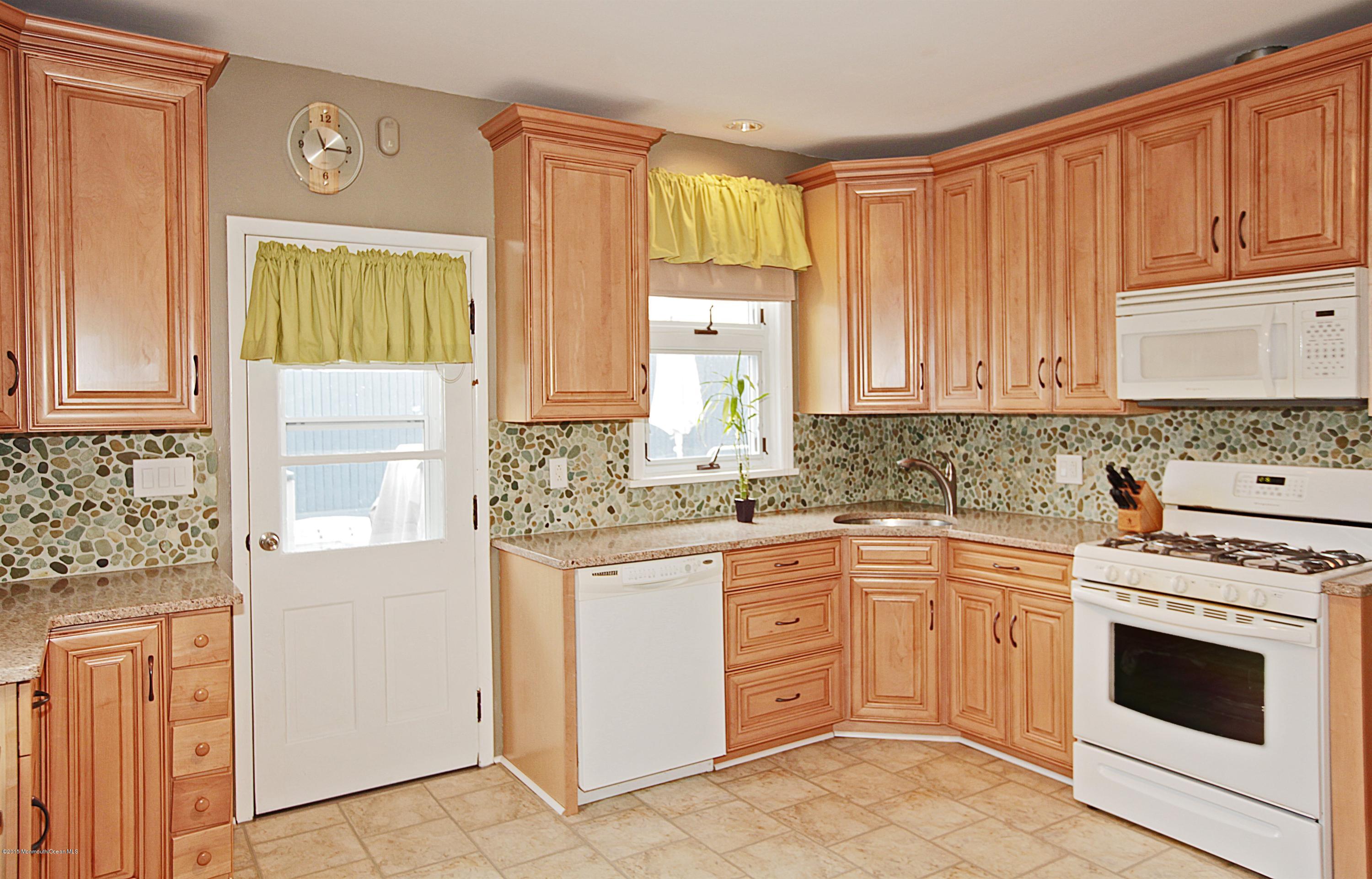 2410 Maple Street Point Pleasant, NJ 08742 - Photo 12 of 21 Kitchen