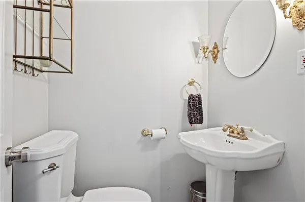 $950,000 | 1540 Shady Avenue, Pittsburgh, PA 15217