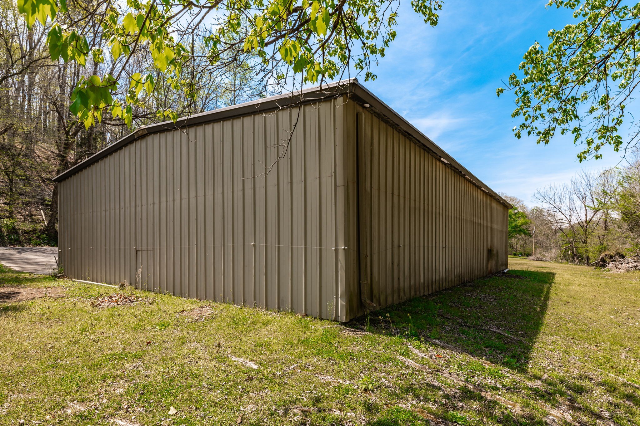 0 Mound Creek Road Kingston Springs, TN 37082 - Photo 77 of 97 a backyard of a house