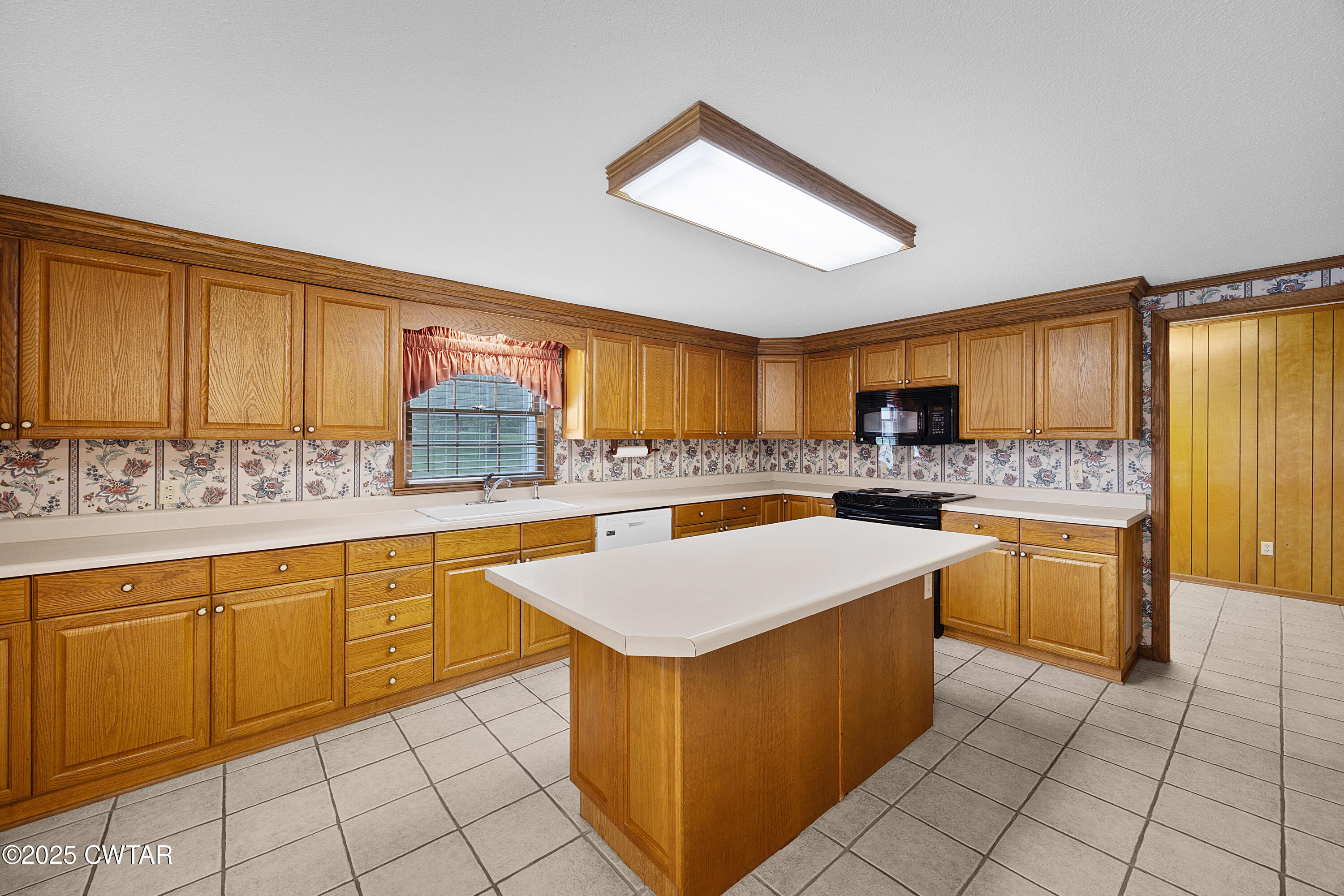 3001 Beech Bluff Road Jackson, TN 38301 - Photo 3 of 23 E02A9610