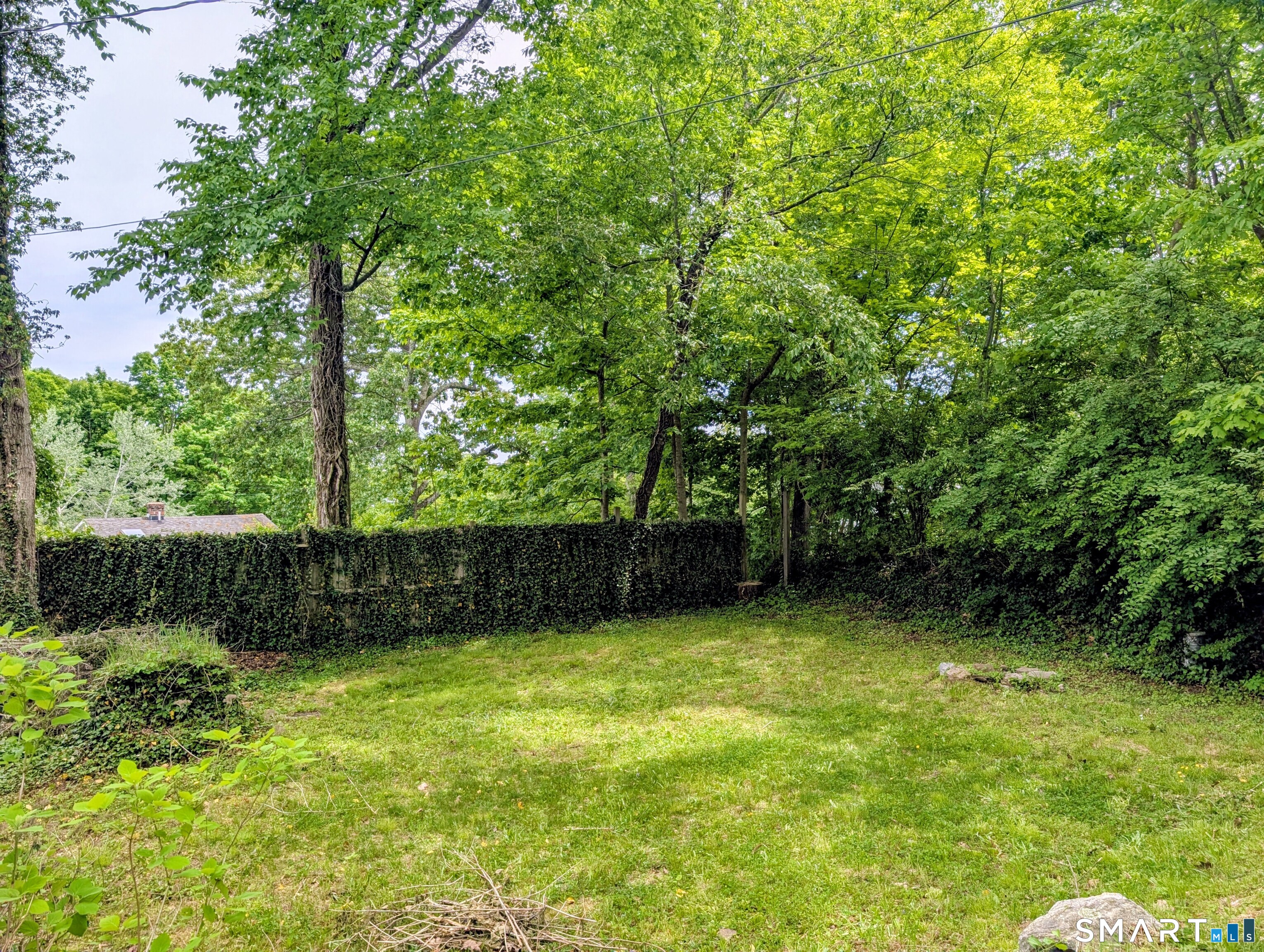 173 Daly Road Coventry, CT 06238 - Photo 23 of 27