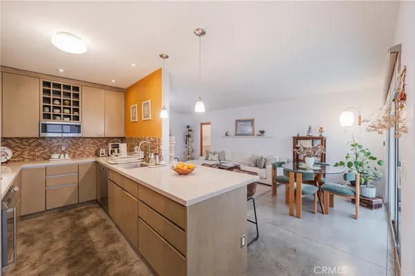 $2,850 | 8710 Delgany Avenue, Unit 3, Playa del Rey, CA 90293