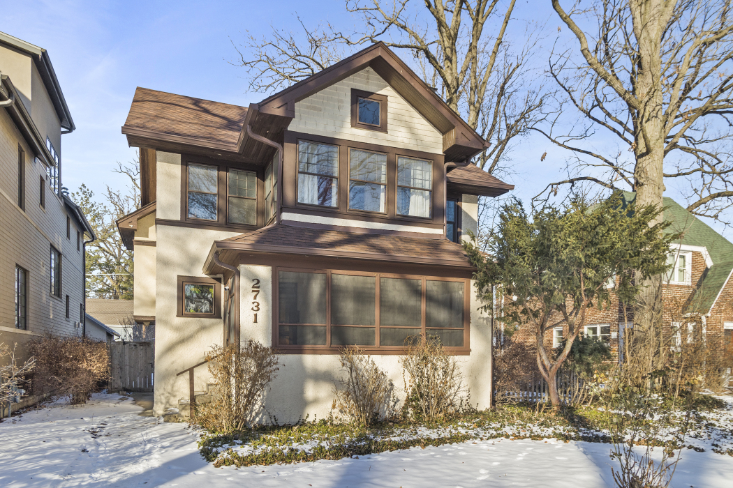 Undisclosed Address Evanston, IL 60201 - Photo 2 of 39 a front view of a house with garden