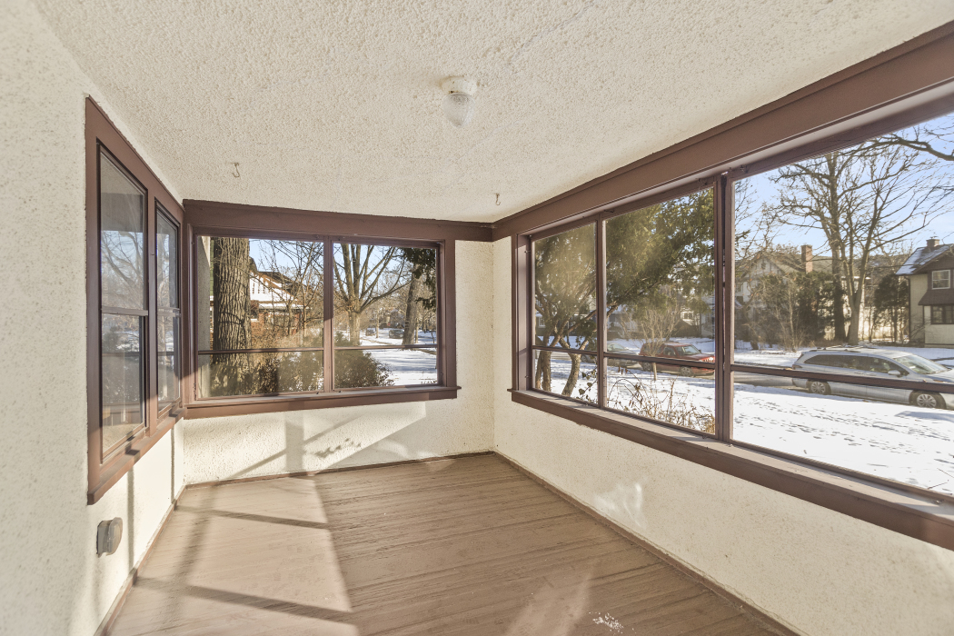 Undisclosed Address Evanston, IL 60201 - Photo 4 of 39 a view of a large room with a large window