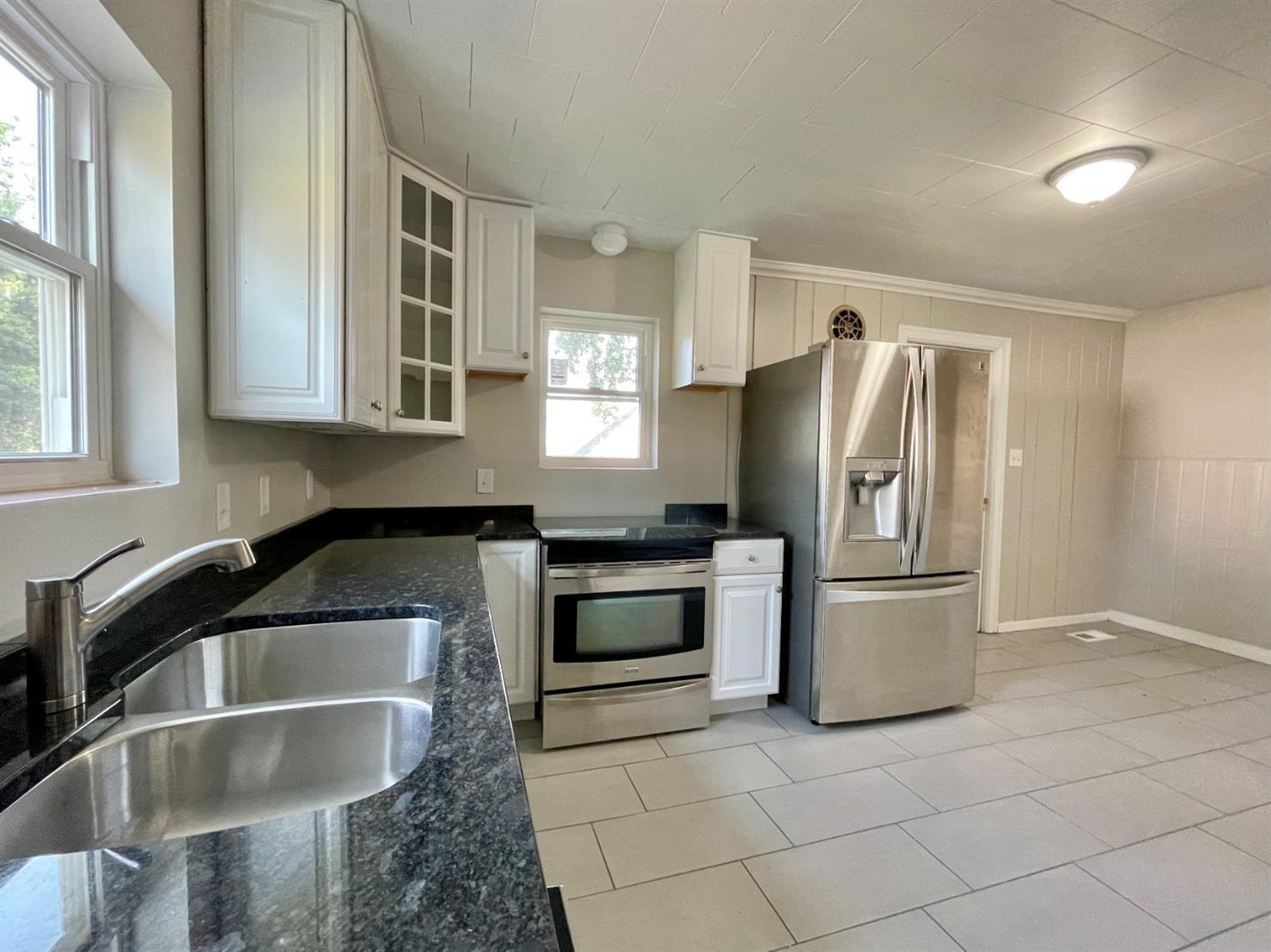 5583 Leumas Road Cincinnati, OH 45239 - Photo 10 of 18 Gallery Image 10