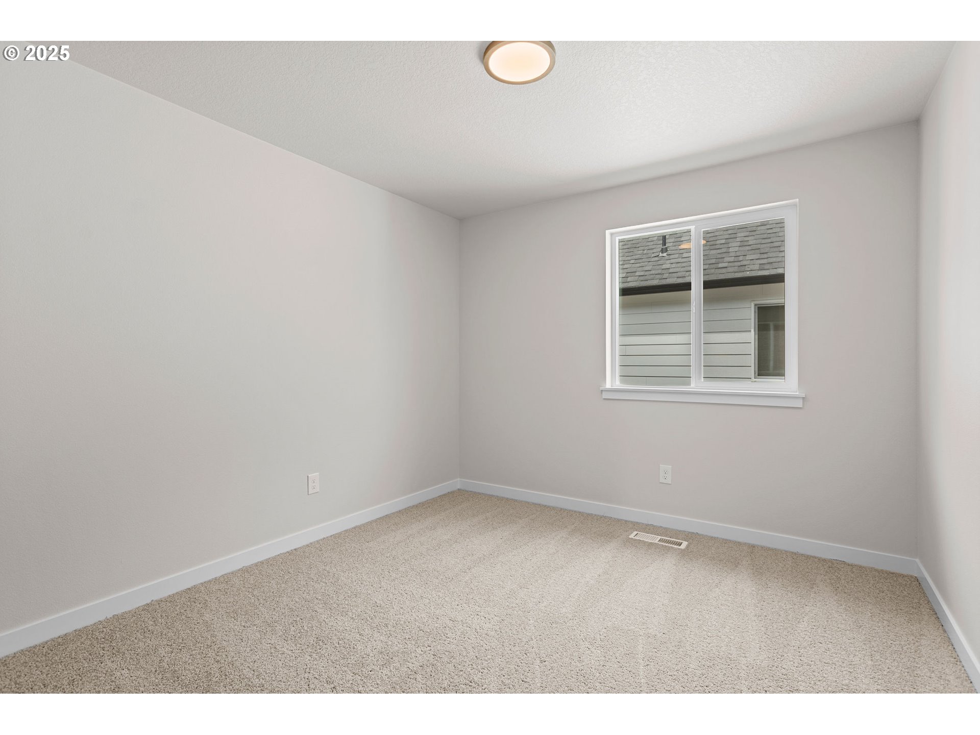 12675 Southwest Trask Street Beaverton, OR 97007 - Photo 16 of 18 Gallery Image 16