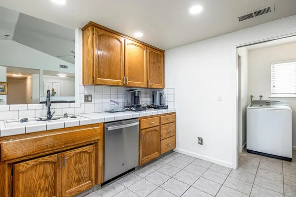 $1,275,000 | 35427 Ave 14, Madera, CA 93636