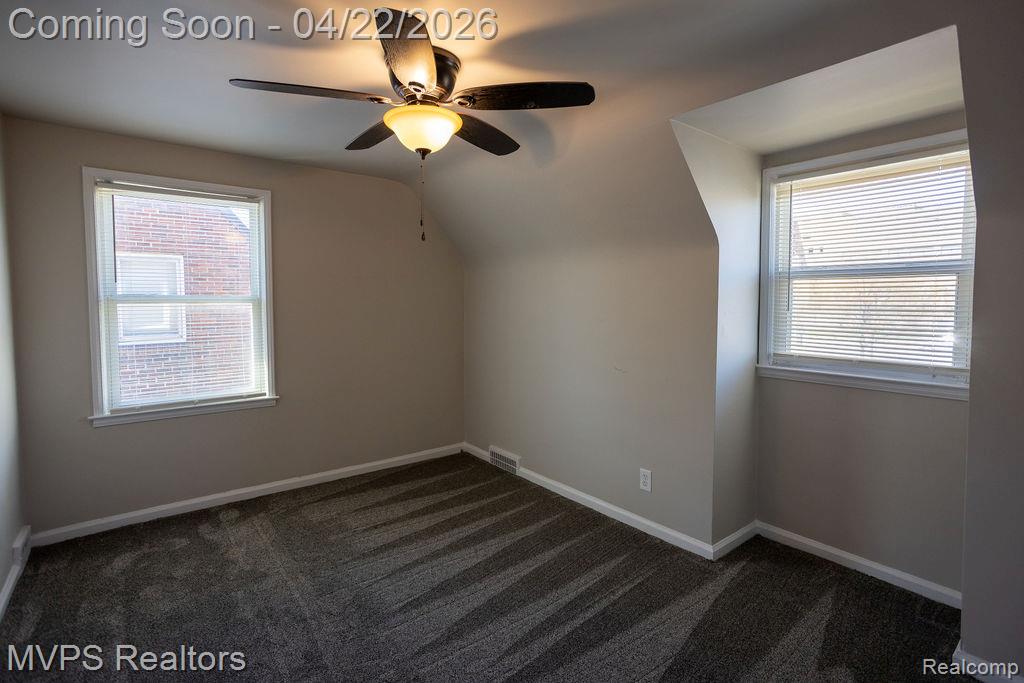 22148 Moross Road Grosse Pointe, MI 48236 - Photo 9 of 21