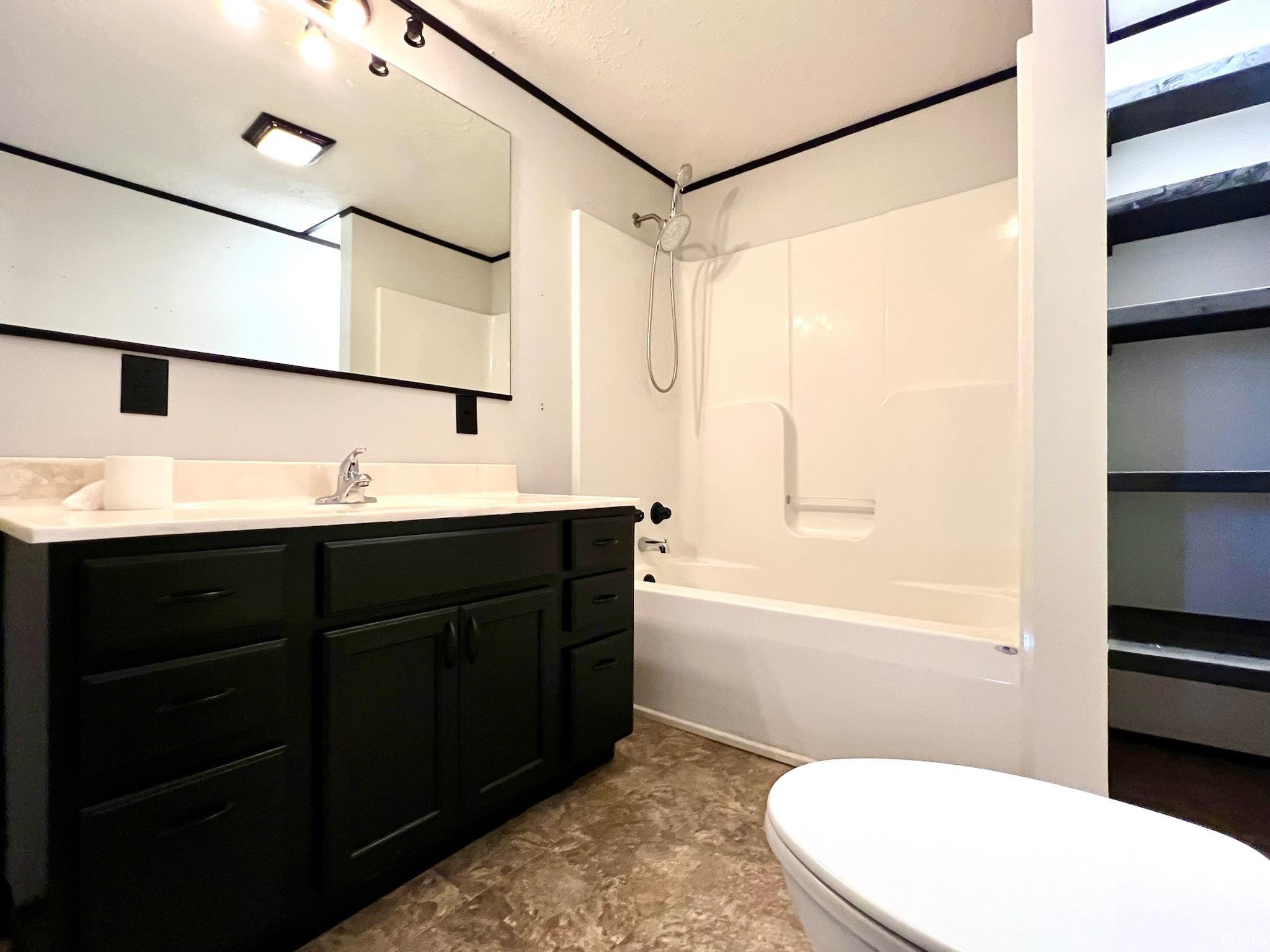 321 North Jackson Street Bedford, IN 47421 - Photo 12 of 19