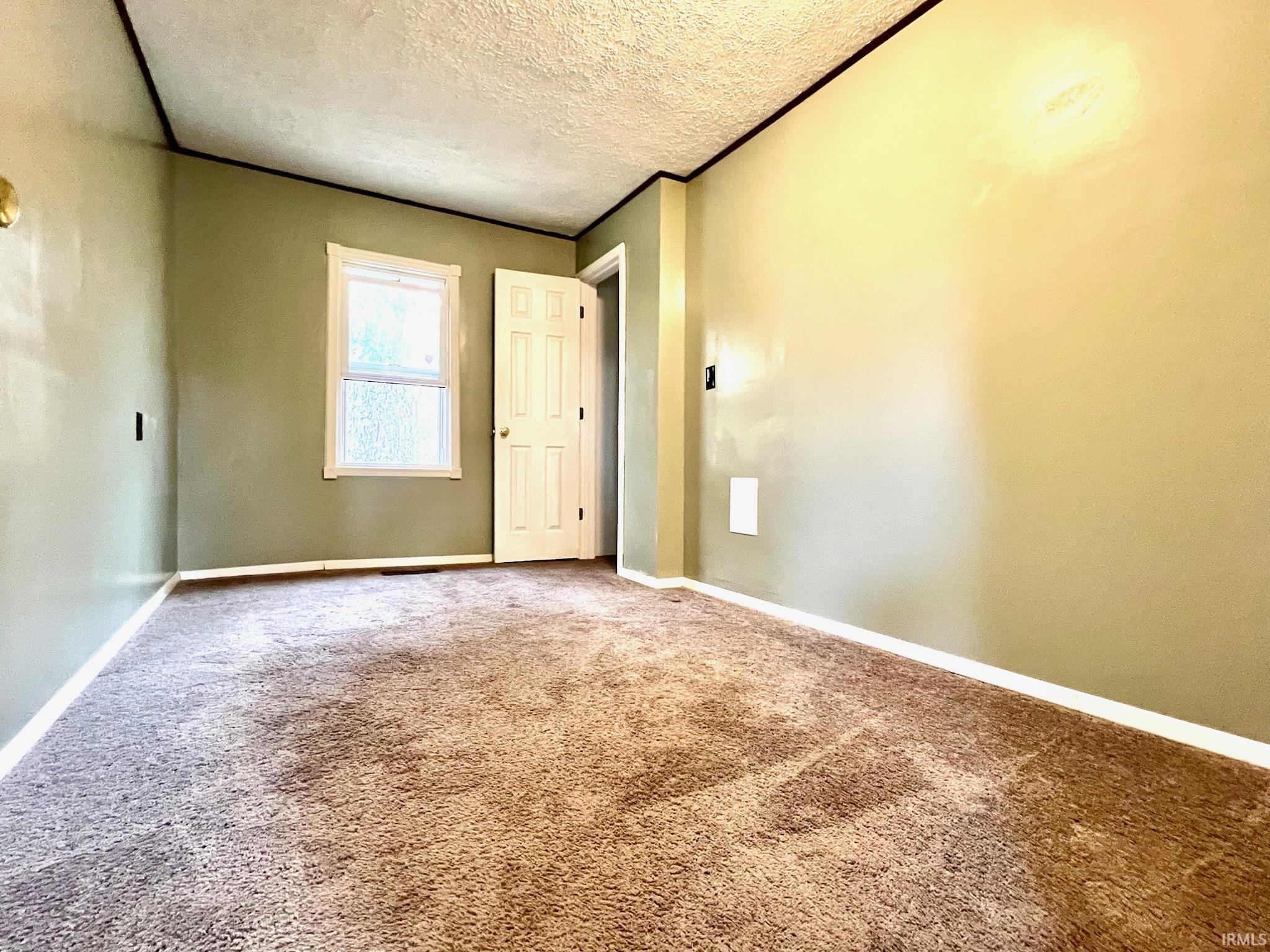 321 North Jackson Street Bedford, IN 47421 - Photo 13 of 19