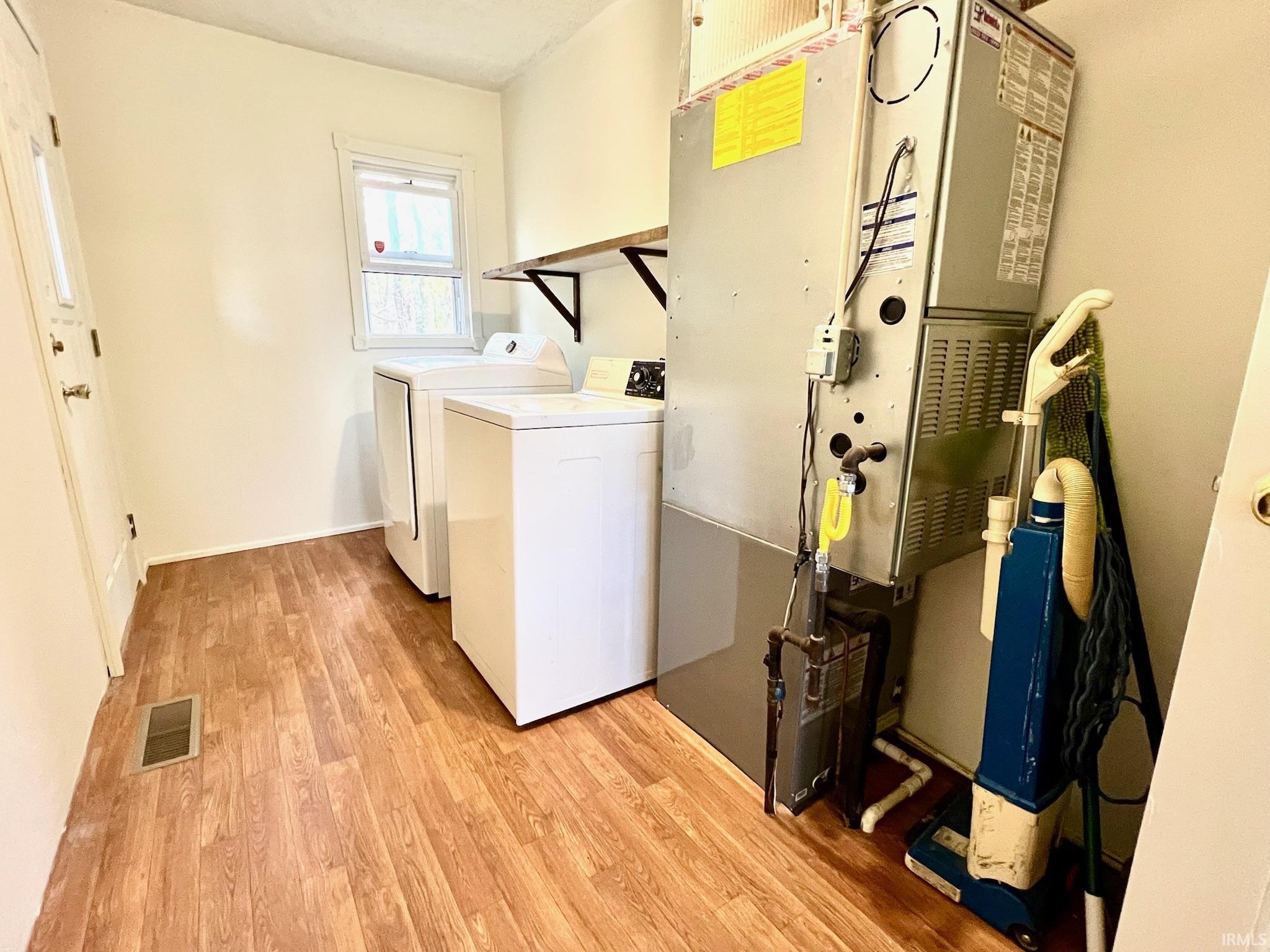 321 North Jackson Street Bedford, IN 47421 - Photo 14 of 19