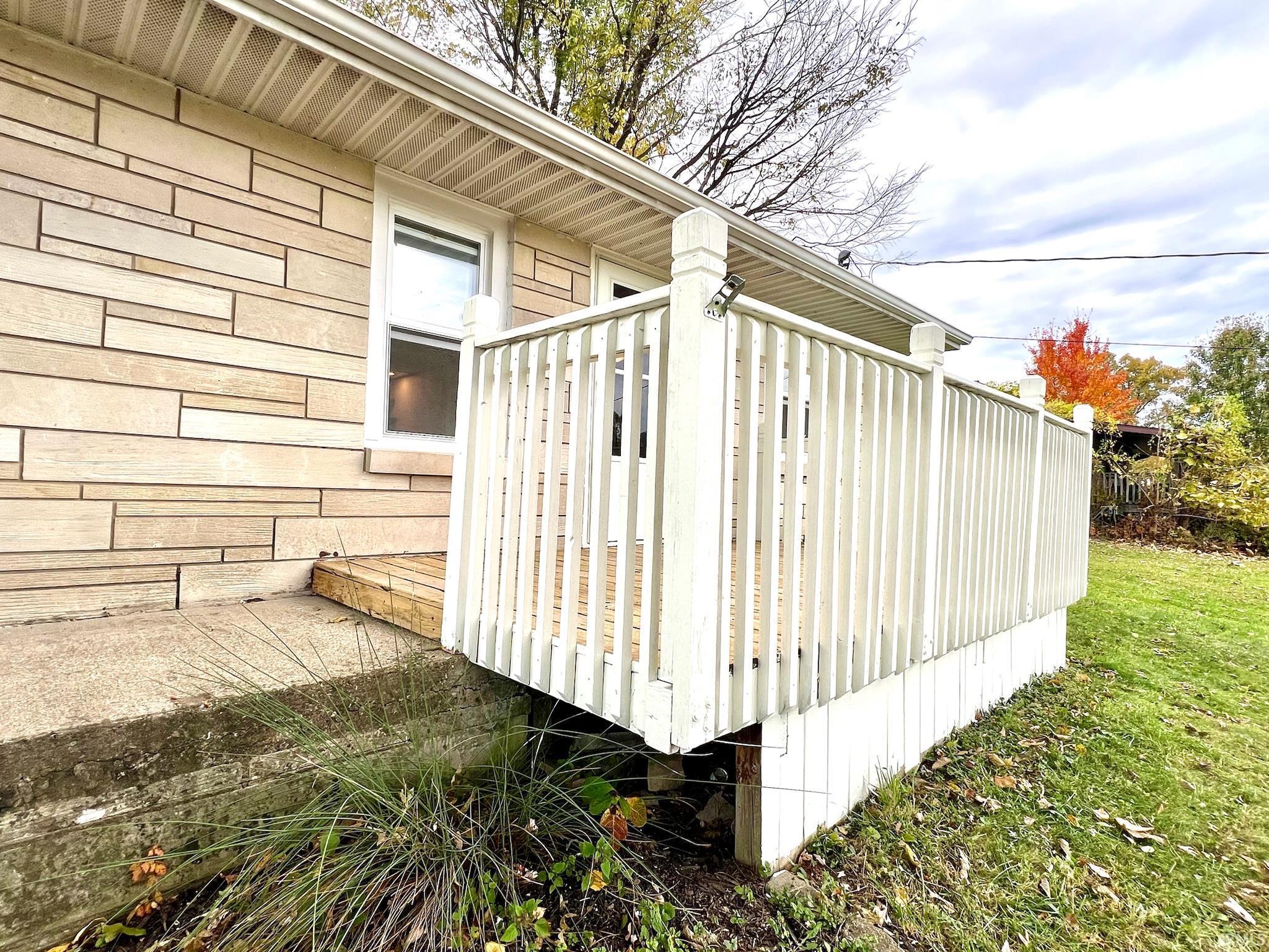 321 North Jackson Street Bedford, IN 47421 - Photo 15 of 19