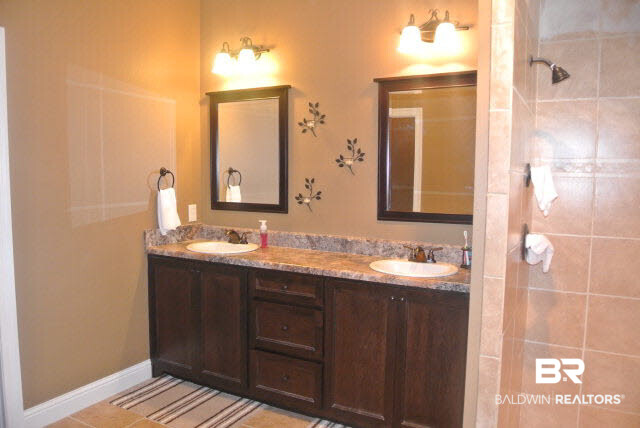 42360 Pine Grove Road Bay Minette, AL 36507 - Photo 11 of 25 Master bath
