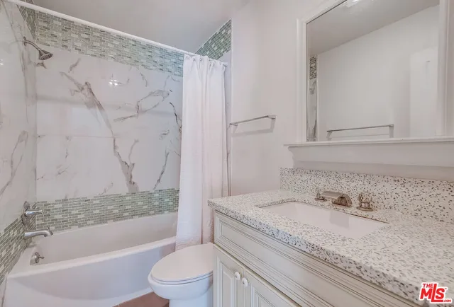 $3,800 | 2308 Schader Drive, Unit 101, Santa Monica, CA 90404