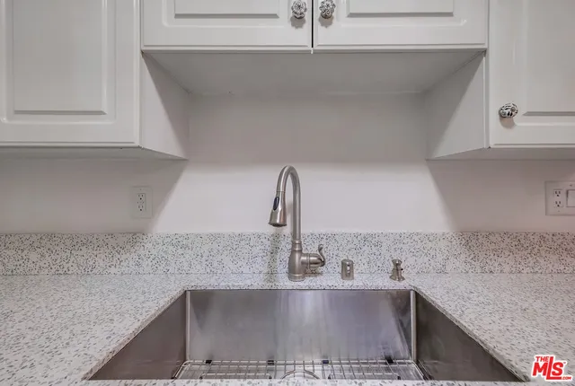 $3,800 | 2308 Schader Drive, Unit 101, Santa Monica, CA 90404