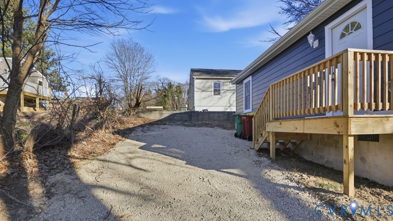 331 Walnut Street Petersburg, VA 23803 - Photo 28 of 34 a view of a backyard with a fence