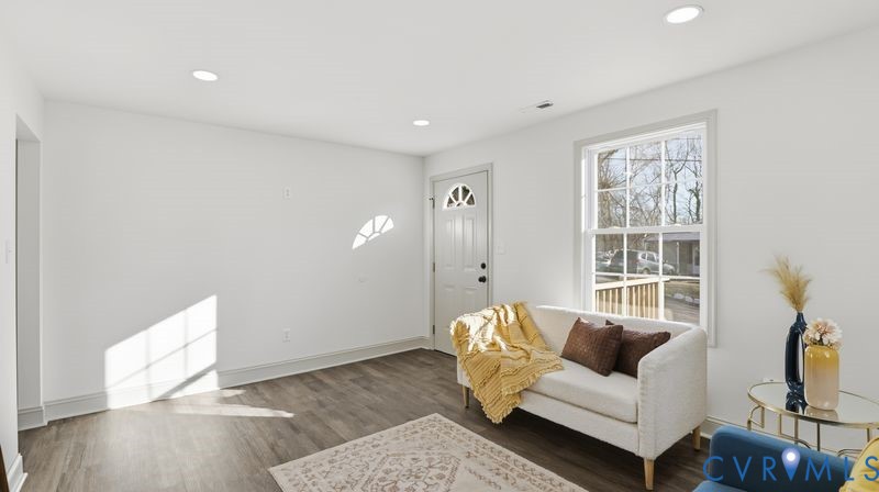 331 Walnut Street Petersburg, VA 23803 - Photo 7 of 34 a living room with furniture and a window