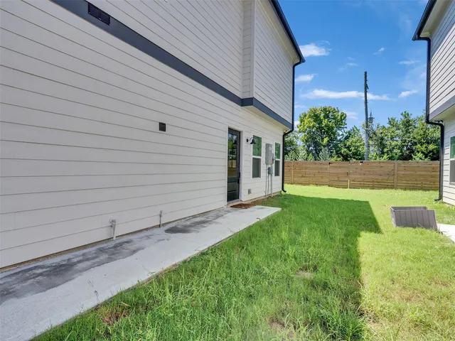 $2,150 | 4713 Talina Way, Unit B, Houston, TX 77041