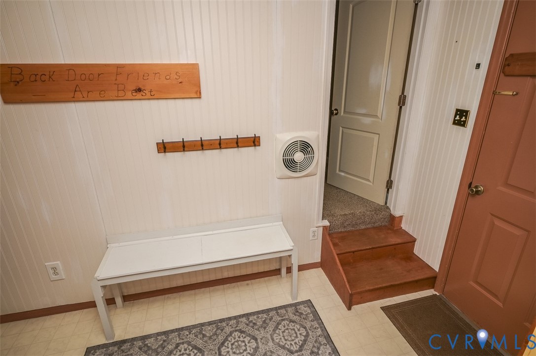 13124 Old Happy Hill Road Chester, VA 23831 - Photo 38 of 64 Mud room