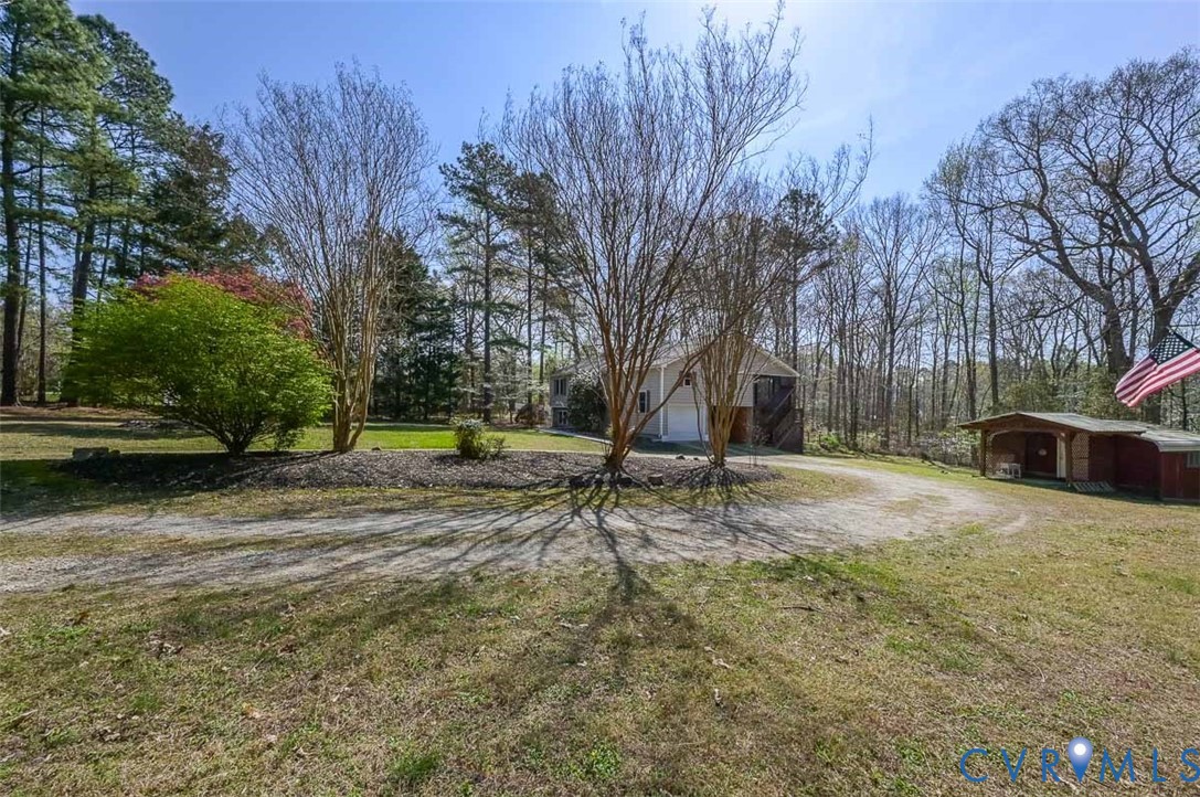13124 Old Happy Hill Road Chester, VA 23831 - Photo 56 of 64 Circular Drive with ample parking