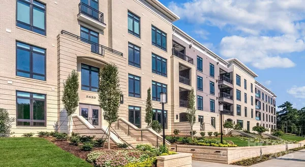 $4,152 | 2426 Vail Avenue, Unit B71002, Charlotte, NC 28207