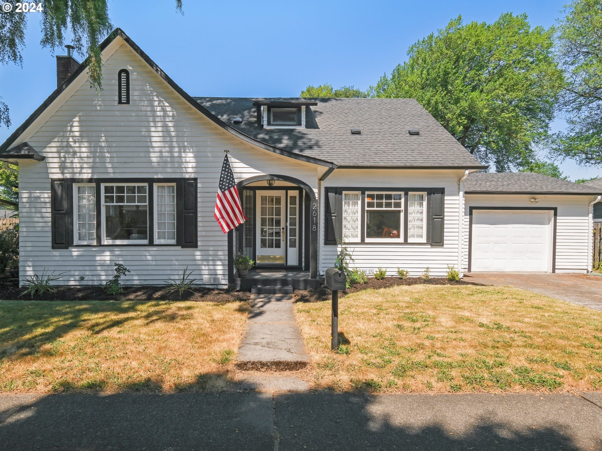 2618 Fir Street Longview, WA 98632 - Photo 1 of 41 Gallery Image 1