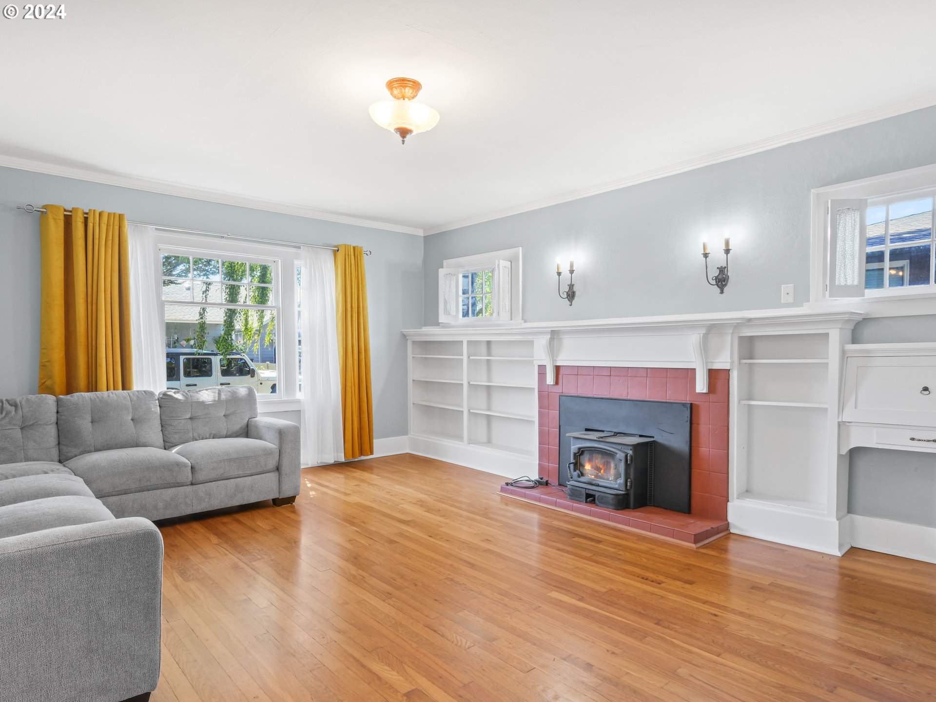 2618 Fir Street Longview, WA 98632 - Photo 2 of 41 Gallery Image 2