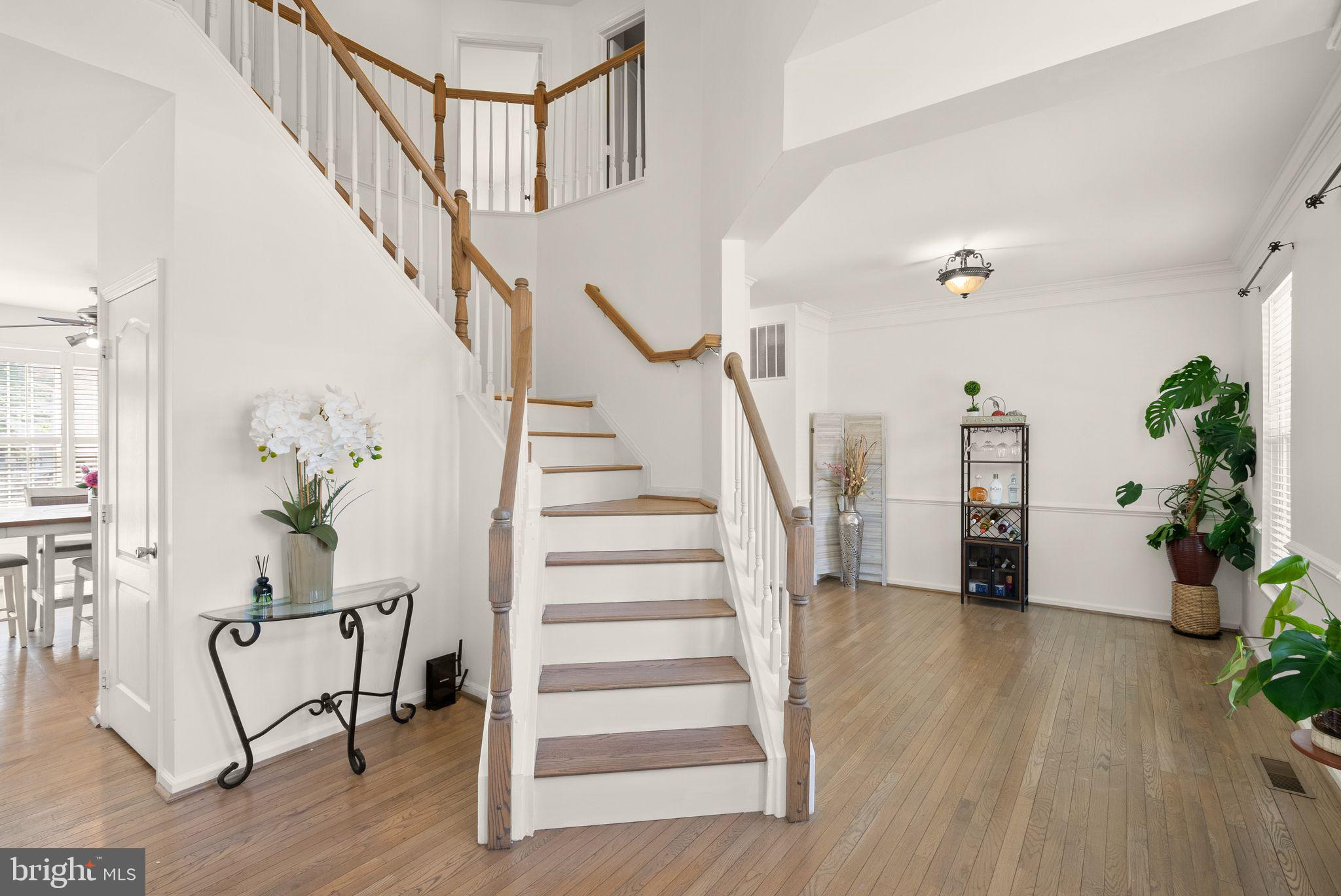 43111 Center Street Chantilly, VA 20152 - Photo 5 of 53