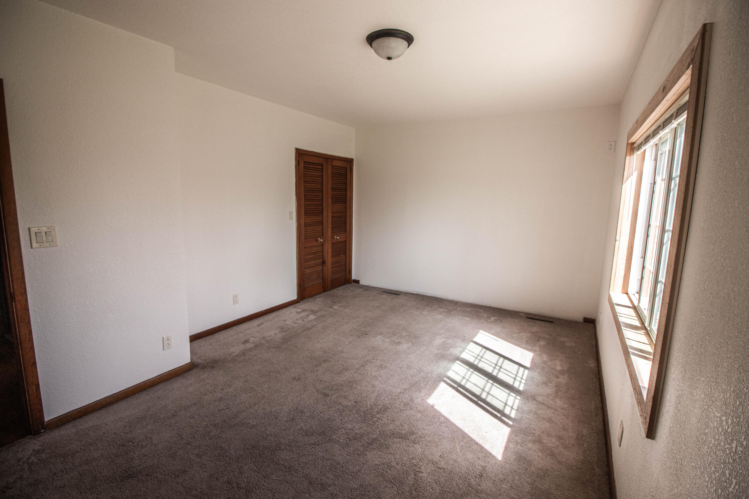 3919 Sunset Road Sheboygan, WI 53081 - Photo 35 of 48 Bedroom